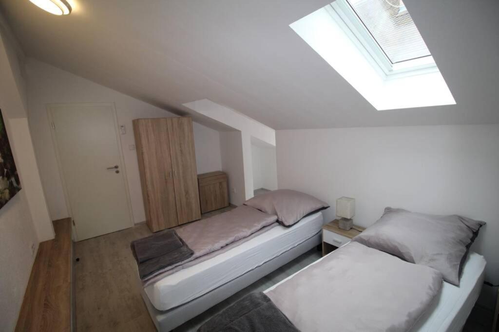 Gonsenheim - 3-Zimmer-Haus - Max. 5 Personen Майнц Екстериор снимка